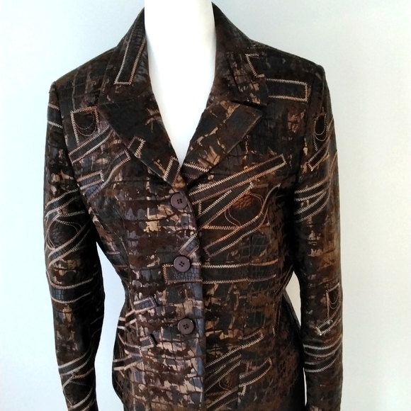 Ladies 2 piece skirt suit, size 12 - Picture 2 of 11